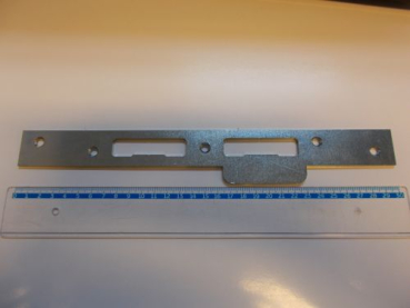 Schutzschließblech mit Lappen SB13L, 300 x 3 mm rechts/links verwendbar